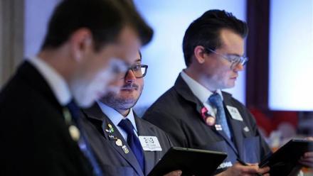 Wall Street tente un rebond, avant les résultats d'Apple