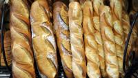 Quelque 12 millions de Français et touristes seront privés de baguette fraîche et de croissants le 1er-Mai, les boulangeries n'ayant pas le droit d'ouvrir