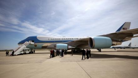 L'avion présidentiel Air Force One sur le tarmac de la base Andrews, dans le Maryland, le 12 mai 2025
