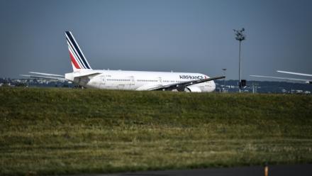 Un avion d'Air France sur le tarmac de l'aéroport d'Orly, le 24 juin 2020