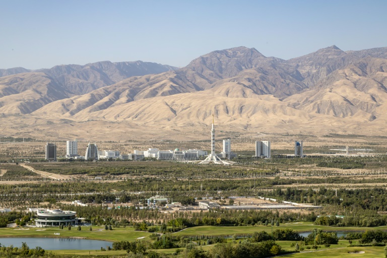 La capitale du Turkménistan, Achkhabad, le 2 août 2025