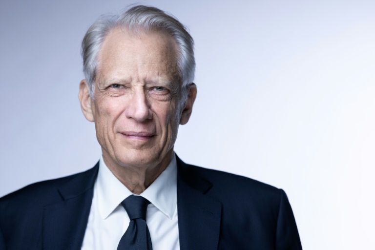 L'ancien Premier ministre Dominique de Villepin, le 4 avril 2025 à Paris