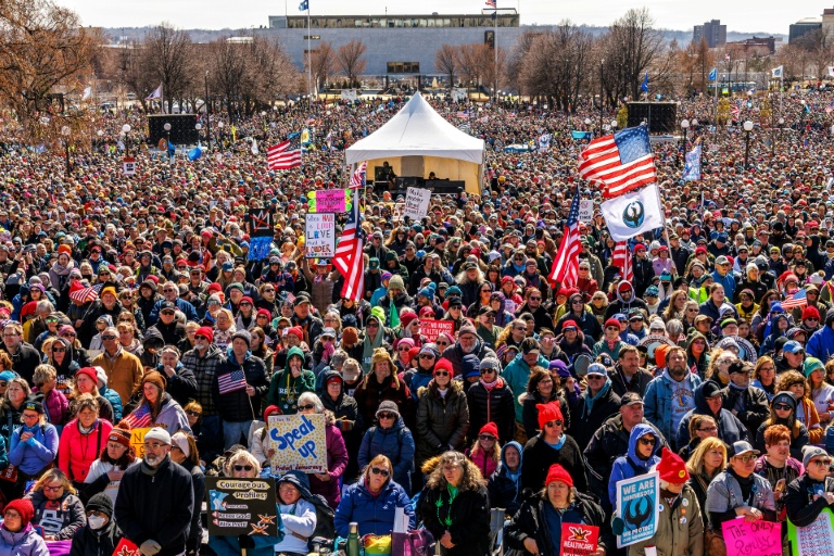 Manifestation No Kings contre Donald Trump à Saint Paul, Minnesota, le 28 mars 2026