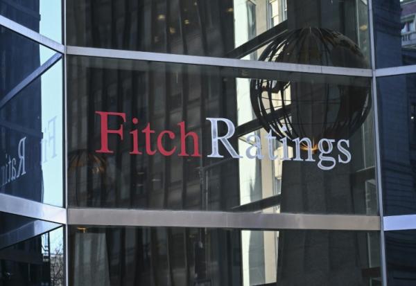 La note souveraine de la France menacée de passer en catégorie inférieure par Fitch qui ouvre le bal des revues d'automne des agences de notation