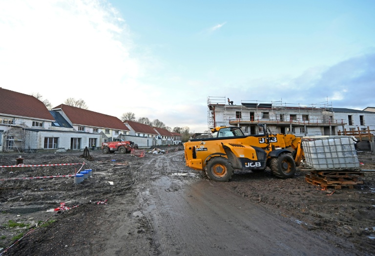 Chantier de rénovation énergétique à Lens le 16 janvier 2023