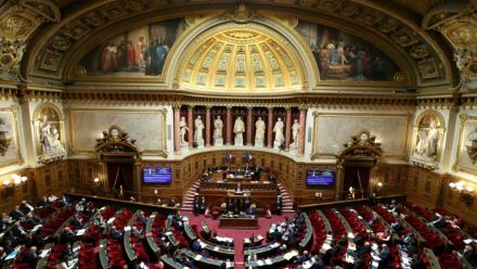 Le gouvernement entame lundi au Sénat une course parlementaire pour élargir cette semaine le corps électoral des provinciales en Nouvelle-Calédonie