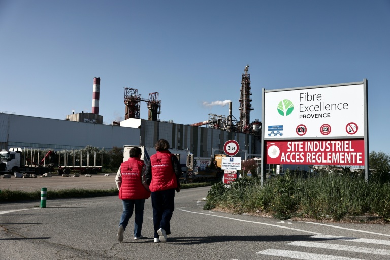 L'entrée du site de Fibre Escellence à Tarascon, le 14 avril 2026 dans les Bouches-du-Rhône