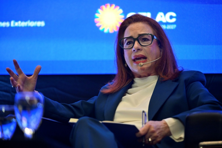 L'ancienne ministre des Affaires étrangères et de la Défense de l'Equateur à Montevideo, le 3 août 2026. 