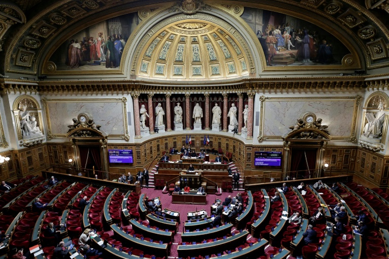 Un article ajouté au Sénat exige que la gestion de l'eau réponde à un principe de 