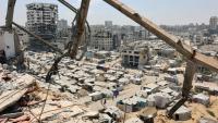 Photo prise le 18 août 2025 montrant des tentes abritant des Palestiniens déplacés dans la ville de Gaza