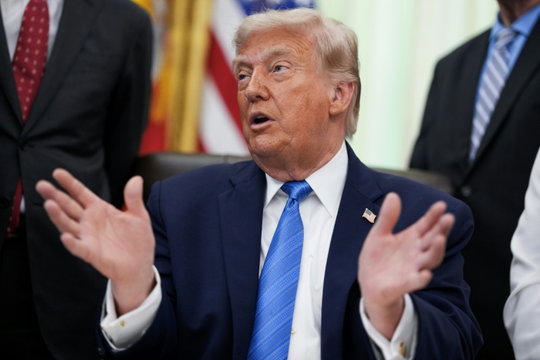 Le président Donald Trump, dans le bureau ovale de la Maison blanche, le 10 juin 2026 à Washington