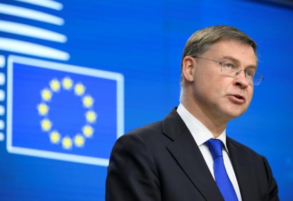 Le commissaire européen à l'Economie, Valdis Dombrovskis, au siège de la Commission européenne le 20 janvier 2026.