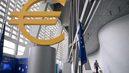 La Banque centrale européenne (BCE) devrait maintenir ses taux inchangés jeudi, lors d'une réunion attendue sans surprise, estimant être en "bonne position" alors que l'inflation de la zone euro navigue autour de la cible de 2%