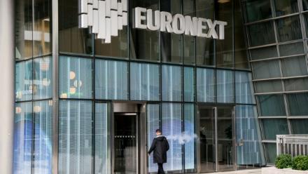 La place parisienne est l'une des seules places européennes à terminer nettement dans le vert jeudi