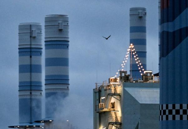 Zone industrielle abritant des usines chimiques à Francfort-sur-le-Main, dans l'ouest de l'Allemagne, le 8 décembre 2025