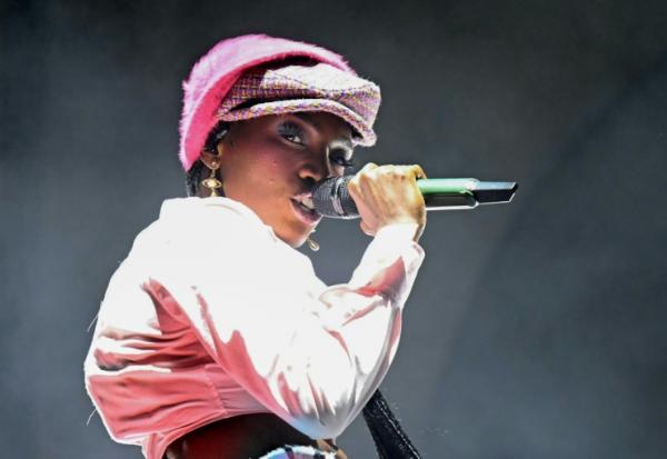 La rappeuse américaine Doechii au festival de Glastonbury, le 28 juin 2025 à Pilton, dans le sud-ouest de l'Angleterre