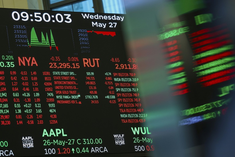 Un écran à la Bourse de New York, le 27 mai 2026