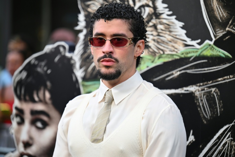 Le chanteur portoricain Bad Bunny assiste à la première du film