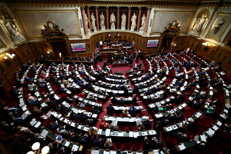 Le Sénat vote pour prolonger deux ans l'encadrement des loyers