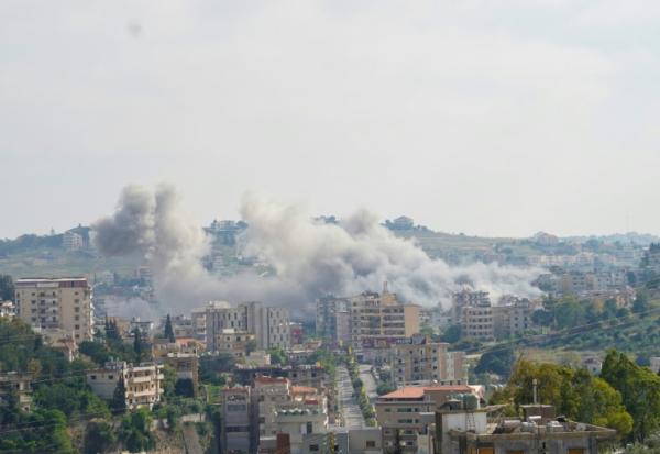Des frappes aériennes israéliennes sur Nabatiyé dans le sud du Liban le 26 mai 2026