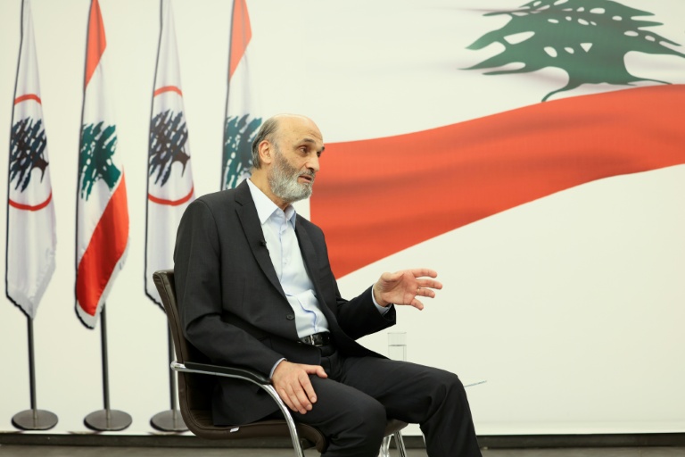 Samir Geagea, chef du parti chrétien des Forces libanaises, lors d'une interview à sa résidence de Maarab, au nord de la capitale Beyrouth, le 20 mai 2022