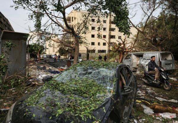 Le site d'une frappe aérienne israélienne à Beyrouth, le 1er avril 2026