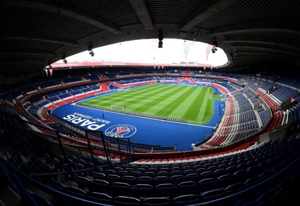 Vue d'ensemble du Parc des Princes prise le 15 avril 2016