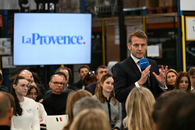 Emmanuel Macron rencontre des lecteurs de La Provence, à Marseille le 16 décembre 2025