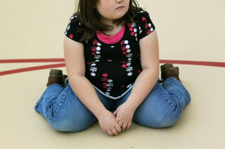 Une enfant lors d'un programme dédié aux jeunes en surpoids, le 13 novembre 2010 à Aurora, aux Etats-Unis