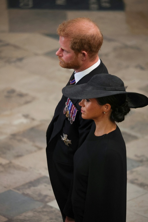 Le prince Harry, duc de Sussex, et Meghan, duchesse de Sussex, assistent aux funérailles d'État et à l'inhumation de la reine Elizabeth II à Londres, le 19 septembre 2022