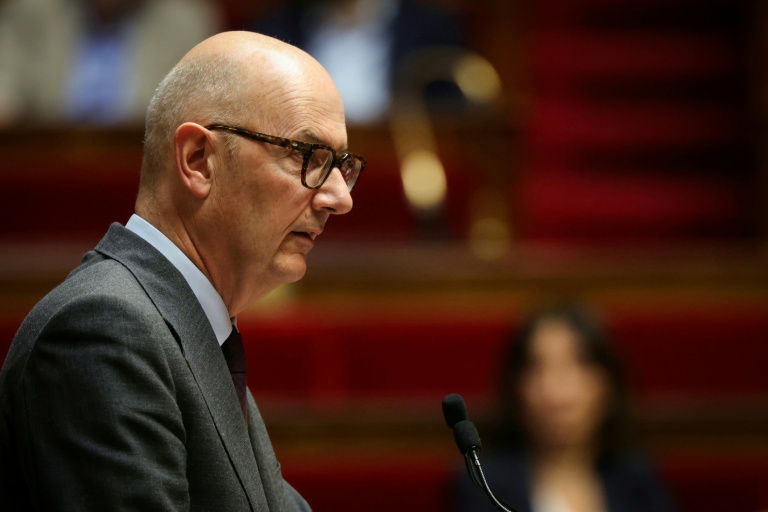 Le ministre de l'Economie Roland Lescure à l'Assemblée nationale, le 24 octobre 2025 à Paris