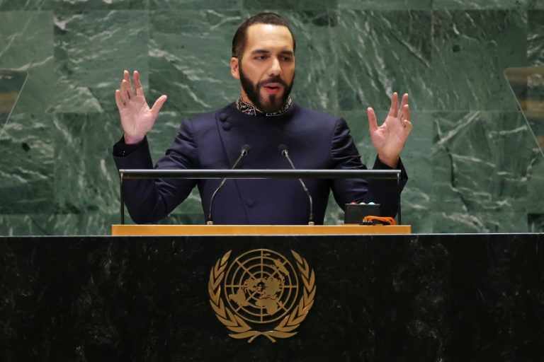 Le président du Salvador Nayib Bukele à la tribune de l'Assemblée générale des Nations Unies à New York, le 25 septembre 2024