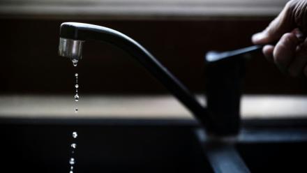 "2,3 millions d'analyses portant sur les rejets de PFAS dans l'eau sont aujourd'hui mises en ligne et rassemblées sur une seule plateforme", indique le ministère de la Transition écologique 