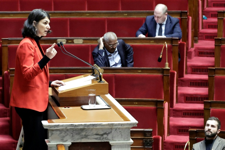 La rapporteuse de la commission des affaires économiques, la députée Aurélie Trouvé (LFI) à l'Assemblée nationale, le 11 février 2026 à Paris