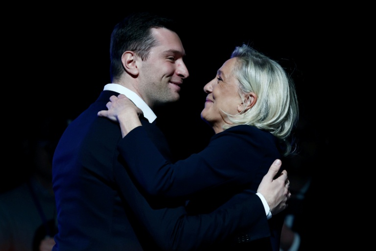Jordan Bardella et Marine Le Pen à Châlons-en-Champagne le 18 mars 2026