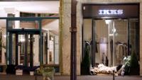La marque de mode IKKS a été placée en redressement judiciaire, une procédure qui menace les plus de 1.000 emplois du groupe
