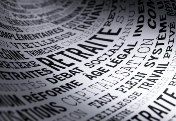 Les retraités seront davantage mis à contribution puisque la sous-indexation de leurs pensions par rapport à l'inflation, initialement prévue à 0,4 point, sera augmentée de 0,5 point supplémentaire en 2027