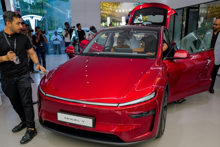 Une Model Y, du spécialiste américain des véhicules électriques Tesla, à Bombay (Inde) le 15 juillet 2025