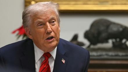 Le président américain Donald Trump lors d'une table ronde à la Maison Blanche, à Washington, le 10 décembre 2025