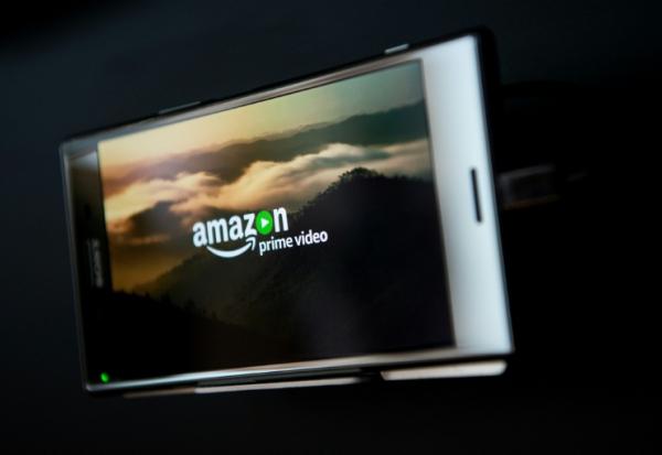 Le cinéma français et Prime Video discutent à bas bruit d'un accord qui pourrait voir la plateforme américaine investir davantage dans le 7e art en contrepartie du droit de diffuser les films plus tôt après leur sortie