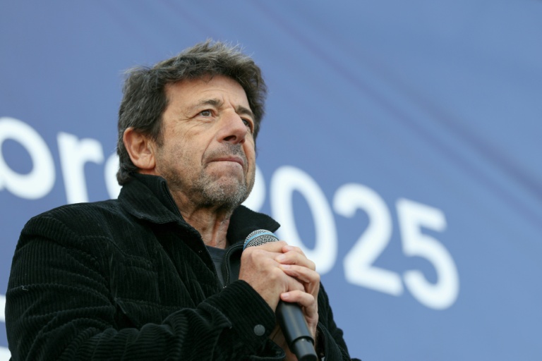 Patrick Bruel lors d'une réunion du Crif, à Paris, le 17 octobre 2025