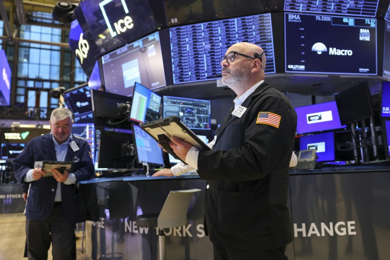 Des opérateurs à la Bourse de New York, le 24 mars 2026