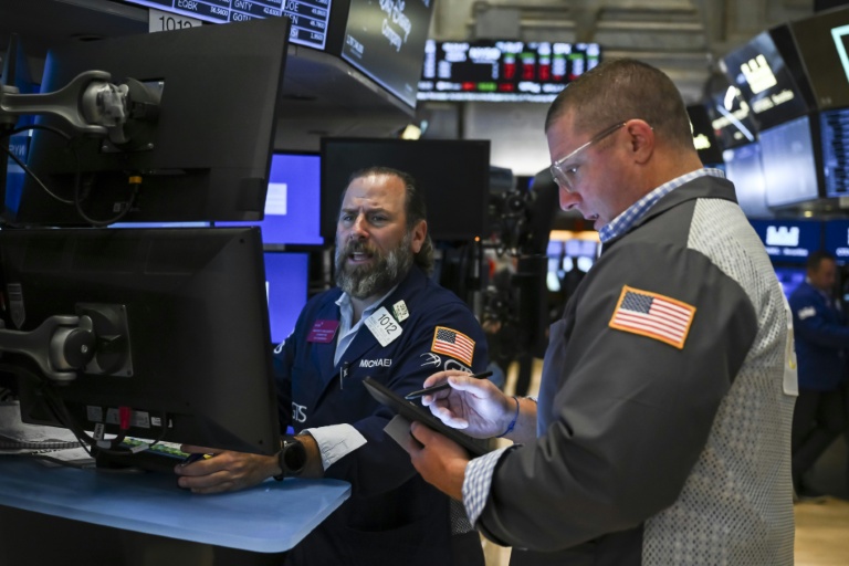 Des opérateurs à la Bourse de New York le 4 août 2025