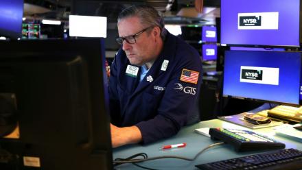 Un opérateur à la Bourse de New York le 17 août 2026