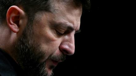 Le président ukrainien Volodymyr Zelensky lors d'une conférence de presse à Ankara, le 19 novembre 2025