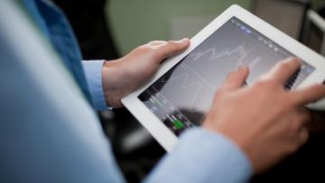 Jefferies abaisse son objectif de cours sur Alfen