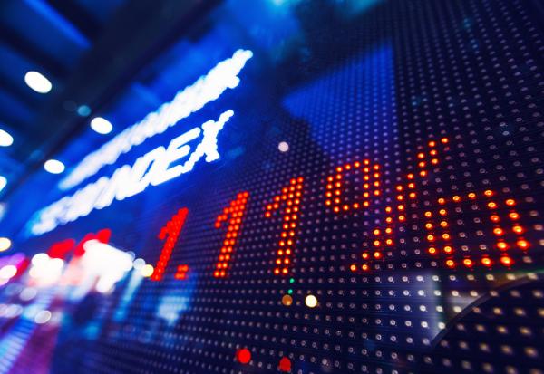 Kering, plus fort repli du CAC 40 à la clôture du vendredi 24 octobre 2025-