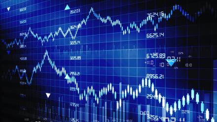Rebond des indices américains avant l'application des taxes américaines, AMD recule