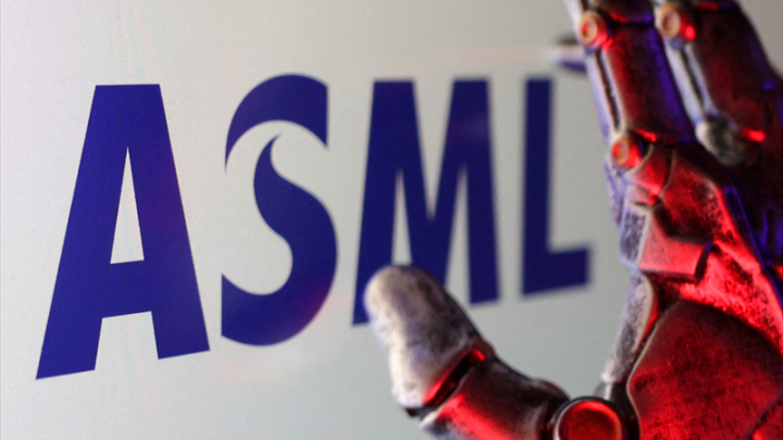 ASML : pas de baisse des ventes en 2026, malgré la Chine
