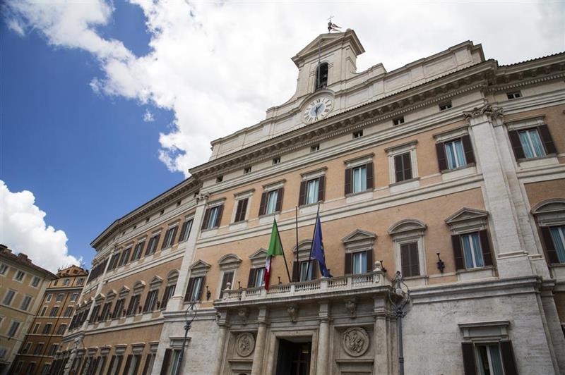 Banques : Mediobanca serait peu emballé par l'offre de Monte dei Paschi
